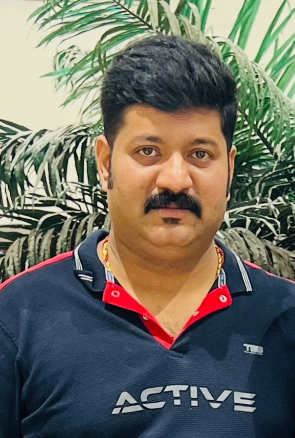 Mr. Hareesh Parokkottu Veettil